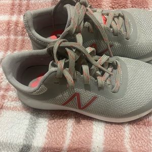 girls good used condition nb shoes